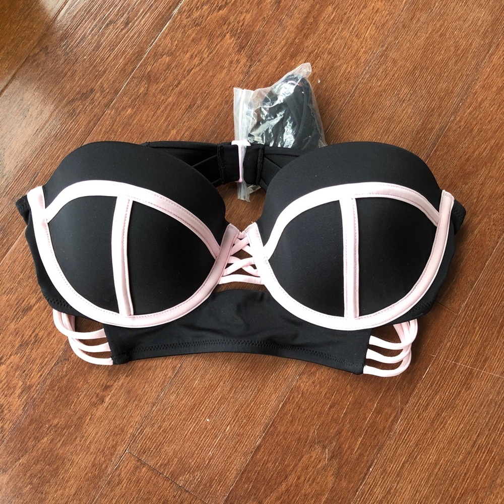 *SOLD* Victoria Secret Convertible Bikini Top, Size 36B